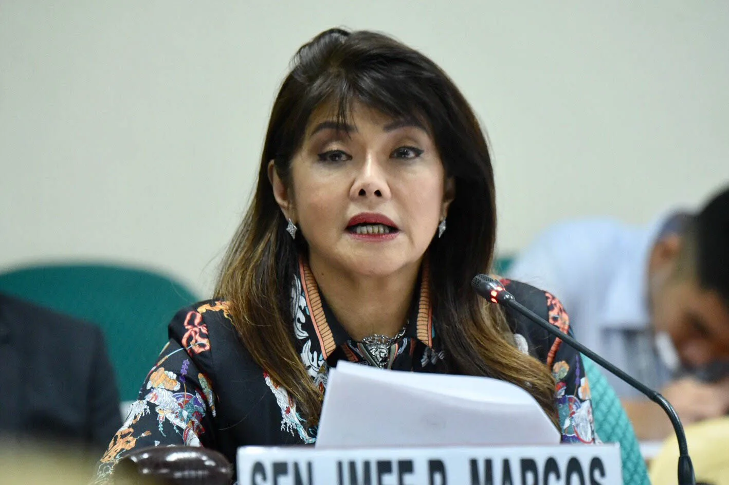 Senadora Imee Marcos, Nagpahayag ng Pagkadismaya sa Pag-aresto kay Duterte, Inihalintulad sa Sinapit ng Kanyang Ama