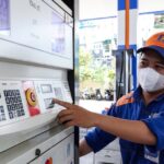 Sa Likod ng Gasolinahan: How Oil Prices Shape Filipino Life