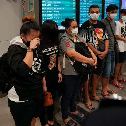 Pag-uwi ng 346 OFWs mula Myanmar: Kwento ng Pagkawala, Pakikipaglaban, at Pag-asa