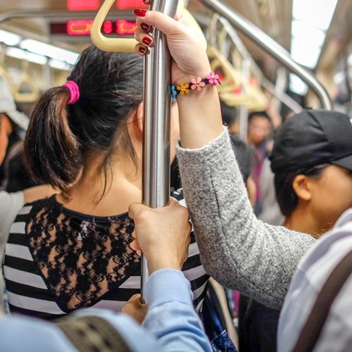 THE ART OF COMMUTING: FINDING THE BEST WAYS TO TRAVEL